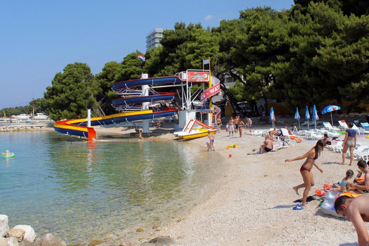 Apartments With A Parking Space Makarska - 11361 Buitenkant foto